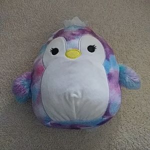 Squishmallow 👑🐧